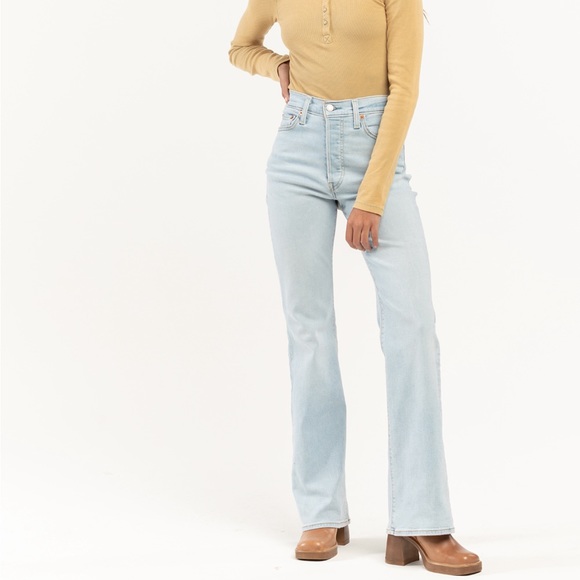 NWOT❤️ Levis Ribcage Flare High Rise Size 25 - Picture 4 of 9